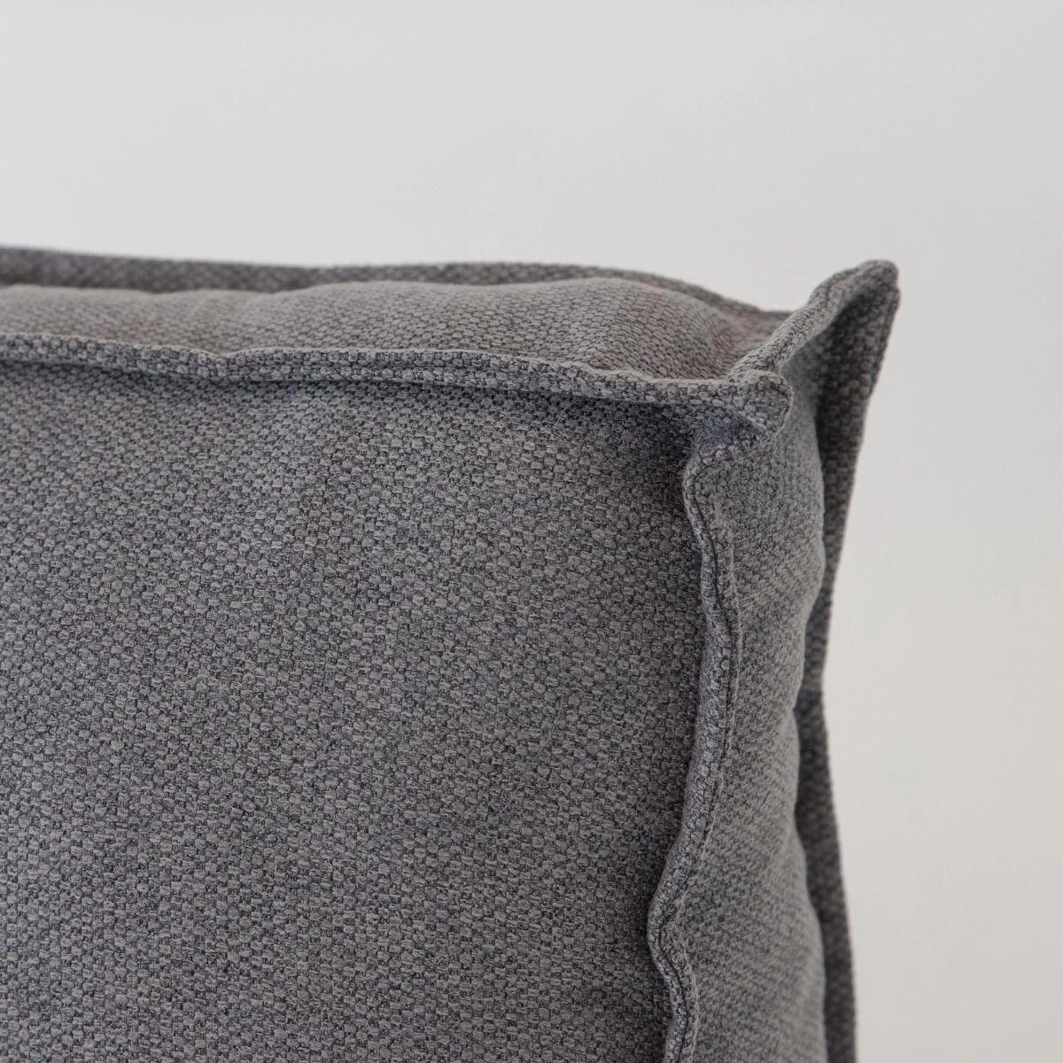 2L Home & Garden Rugkussen Metro Lounge Grijs - 120 X 40cm 3 2L Home & Garden Rugkussen Metro Lounge Grijs - 120 X 40cm - Afbeelding 3