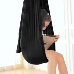 Merkloos Schommelstoel - Hangmat - Schommel - Kalmerend - Luchtdoorlatend - Kinderen - Zwart 9 Merkloos Schommelstoel - Hangmat - Schommel - Kalmerend - Luchtdoorlatend - Kinderen - Zwart -Tuinmeubel Winkel 1200x1200 967