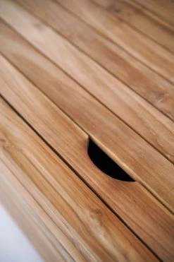 Kleine Teakhouten Tuinbank Met Opbergruimte - 100 X 60 X 90 Cm - Duurzaam Teakhout - Blijft Strak En Mooi - Sterke Constructie Om Lang Mee Te Gaan 38 Kleine Teakhouten Tuinbank Met Opbergruimte - 100 X 60 X 90 Cm - Duurzaam Teakhout - Blijft Strak En Mooi - Sterke Constructie Om Lang Mee Te Gaan -Tuinmeubel Winkel 800x1200 3